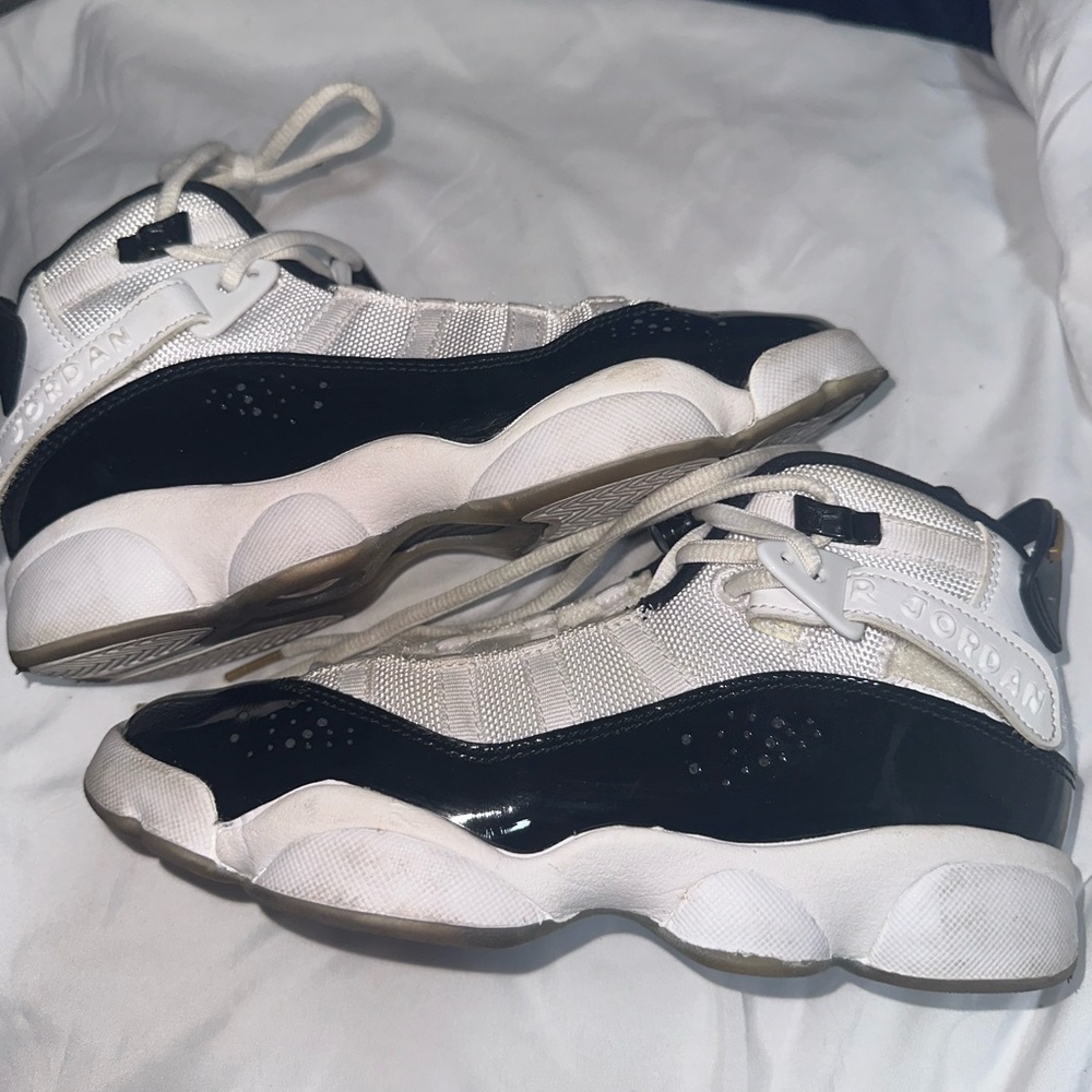 Air Jordan 6 ring sneakers